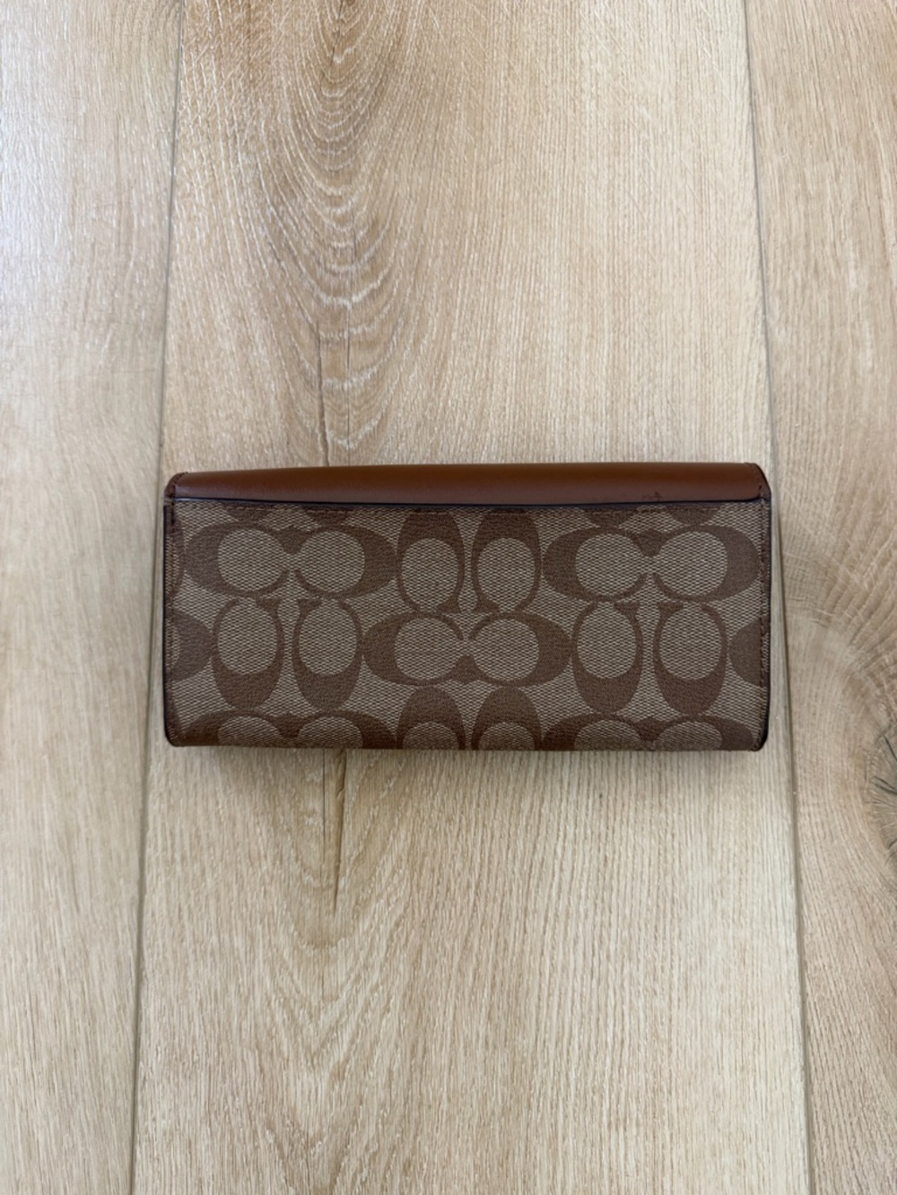 Coach Wallet. Used. - Picture 2 of 6